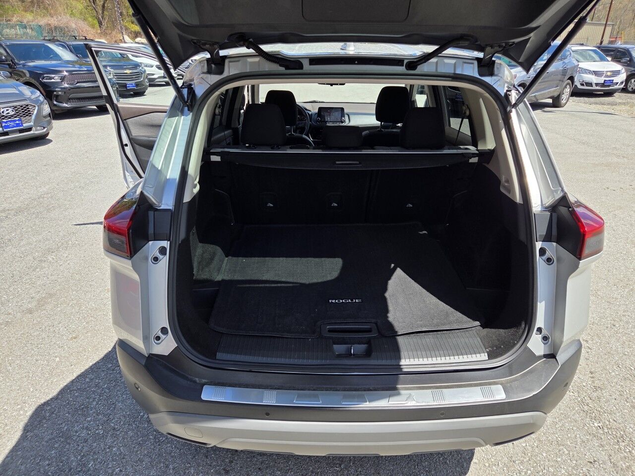 2021 Nissan Rogue SV Charlton MA