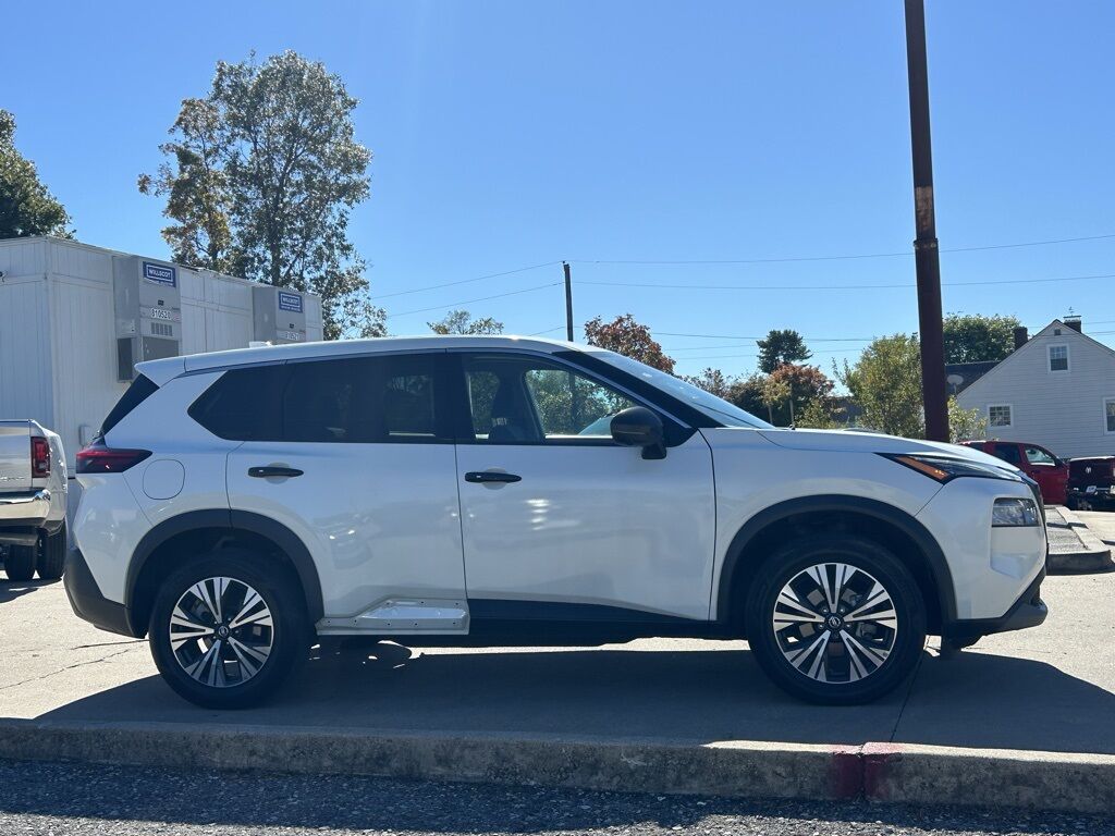 2021 Nissan Rogue SV Crestwood KY