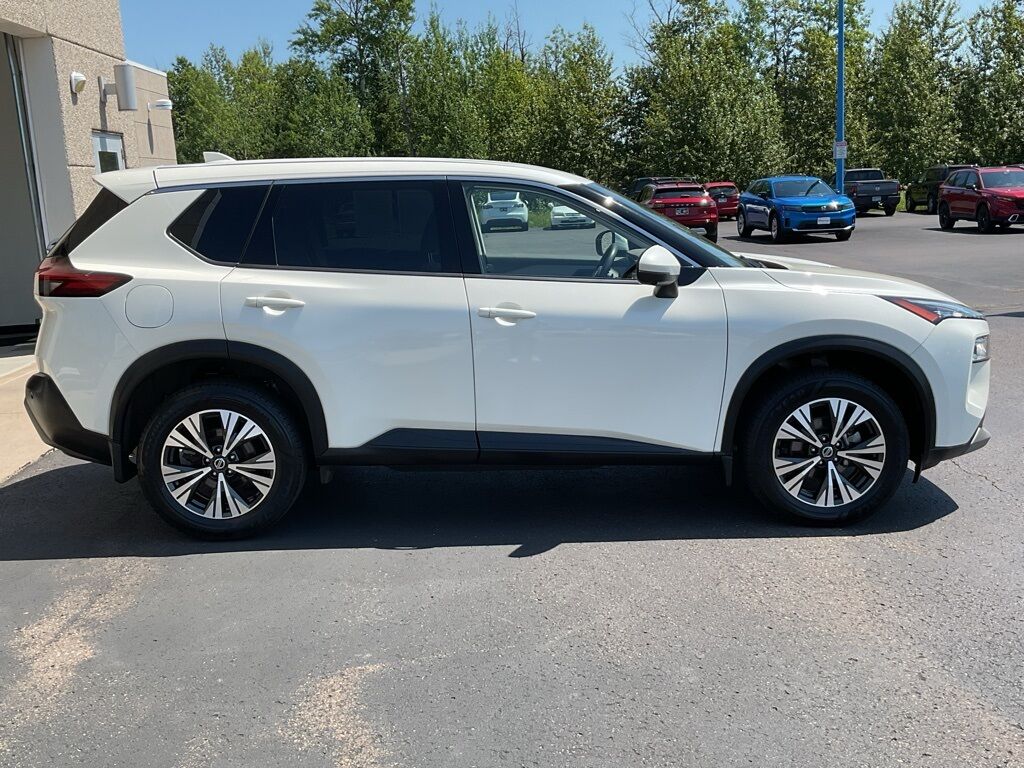 2021 Nissan Rogue SV Duluth MN
