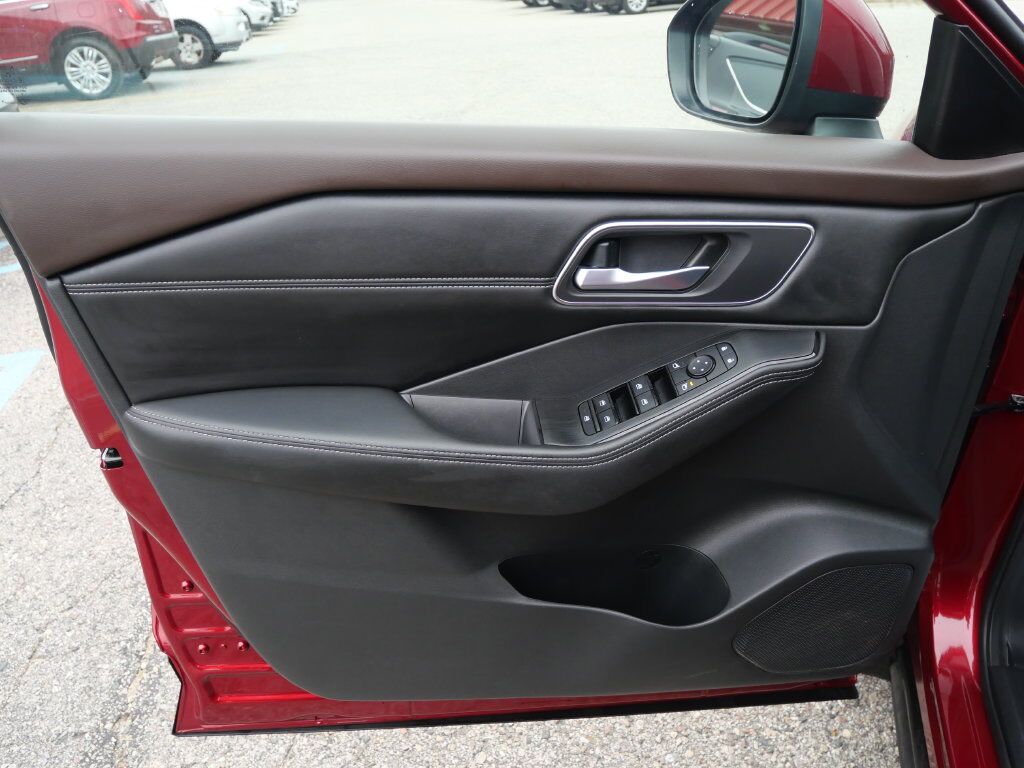 2021 Nissan Rogue SV Mt Pleasant MI
