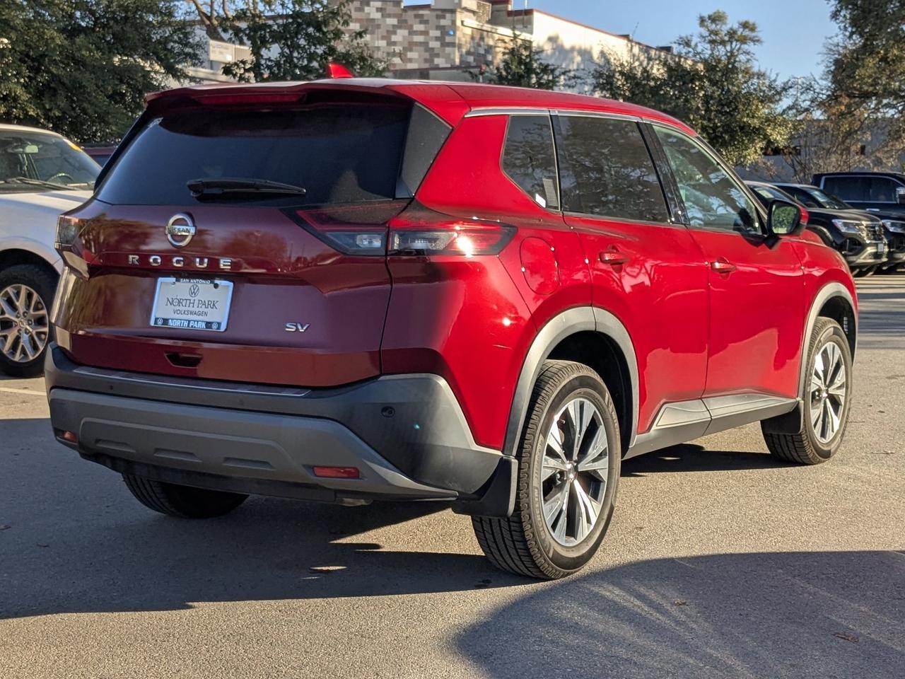 2021 Nissan Rogue SV
