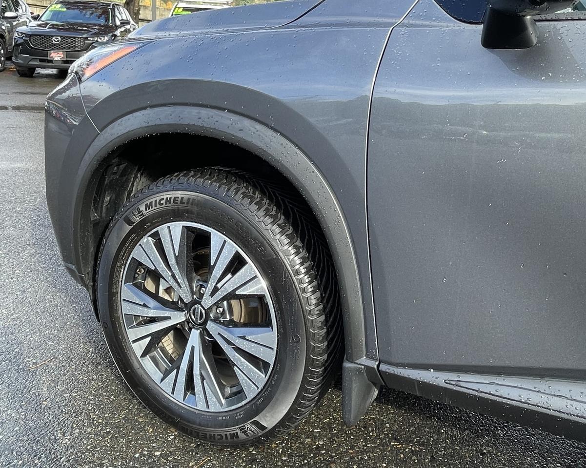 2021 Nissan Rogue SV Sport Utility 4D