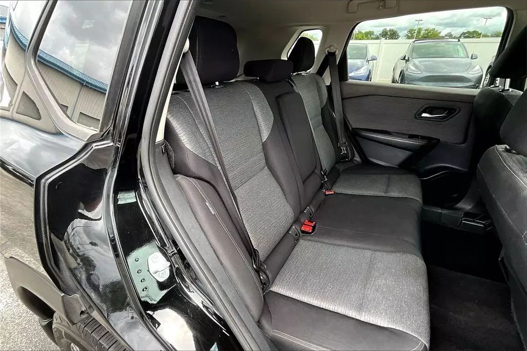 2021 Nissan Rogue SV Sport Utility 4D Maitland FL