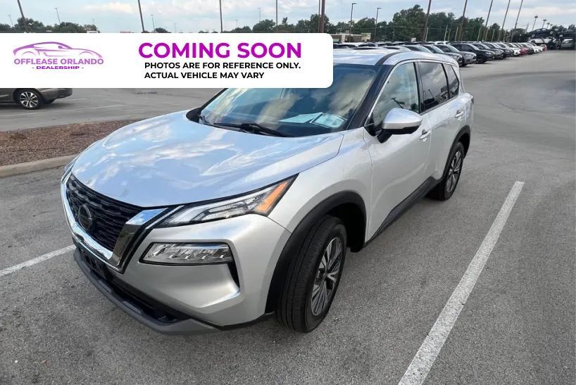 2021 Nissan Rogue SV Sport Utility 4D