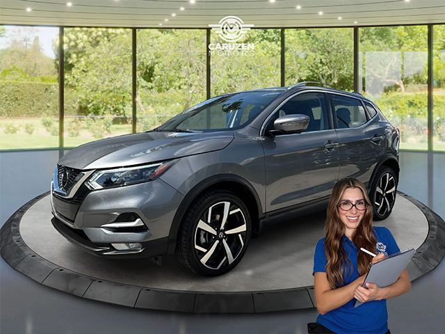 2021 Nissan Rogue Sport SL AWD Xtronic CVT 37,804 mi.
