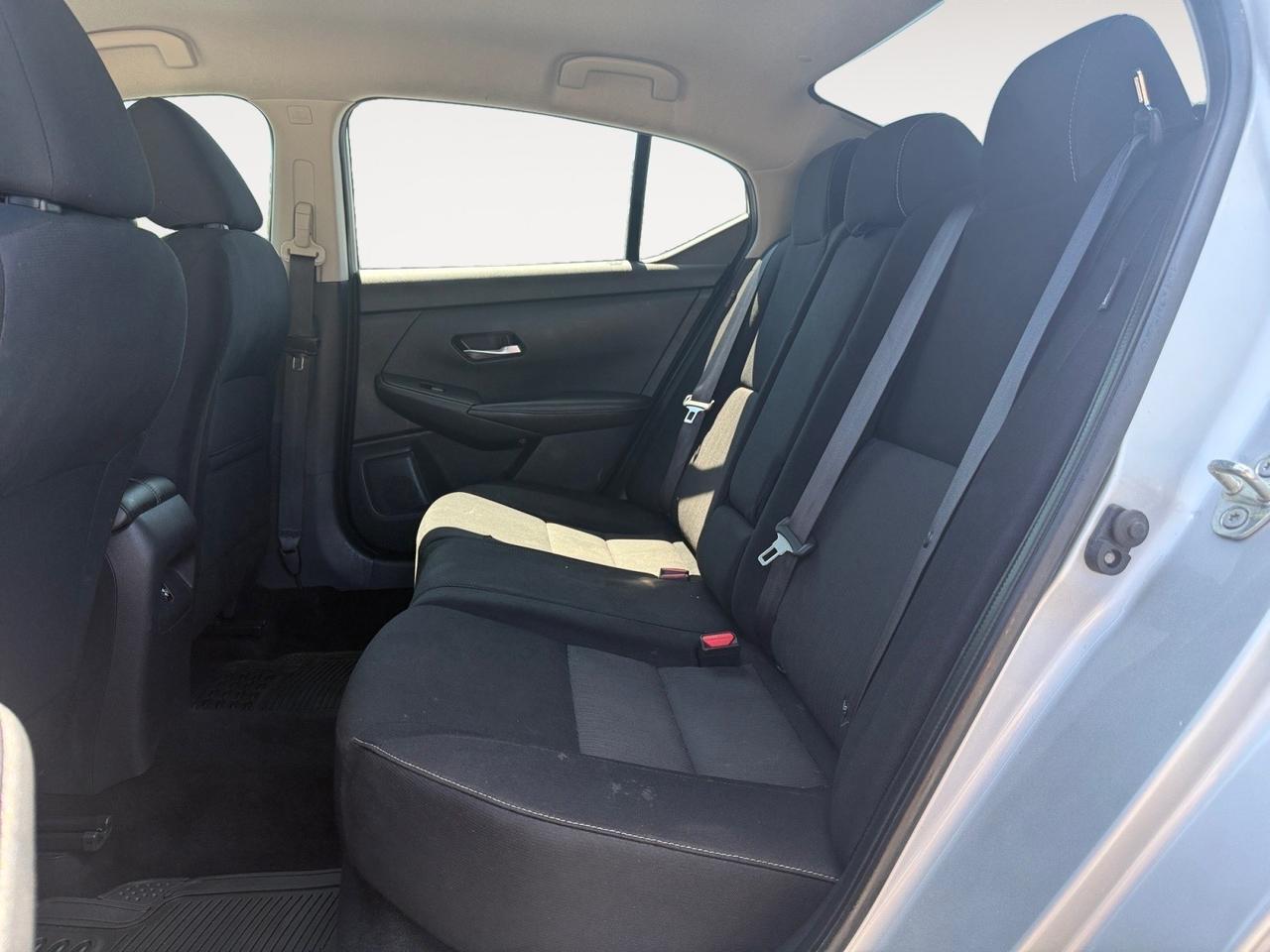 2021 Nissan Sentra SV, APPLE CARPLAY/ANDROID AUTO, BACKUP CAMERA, POWER MIRRORS, BLUETOOTH, REMOTE START, ALL WEATHER FLOOR MATS, AUTOMATIC HEADLIGHTS, FOG LAMPS, COME AND TEST DRIVE THIS NISSAN SENTRA TODAY! Norfolk VA