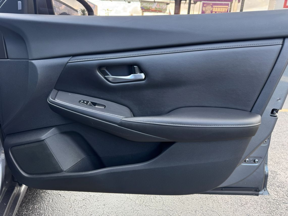 2021 Nissan Sentra SV Sedan 4D