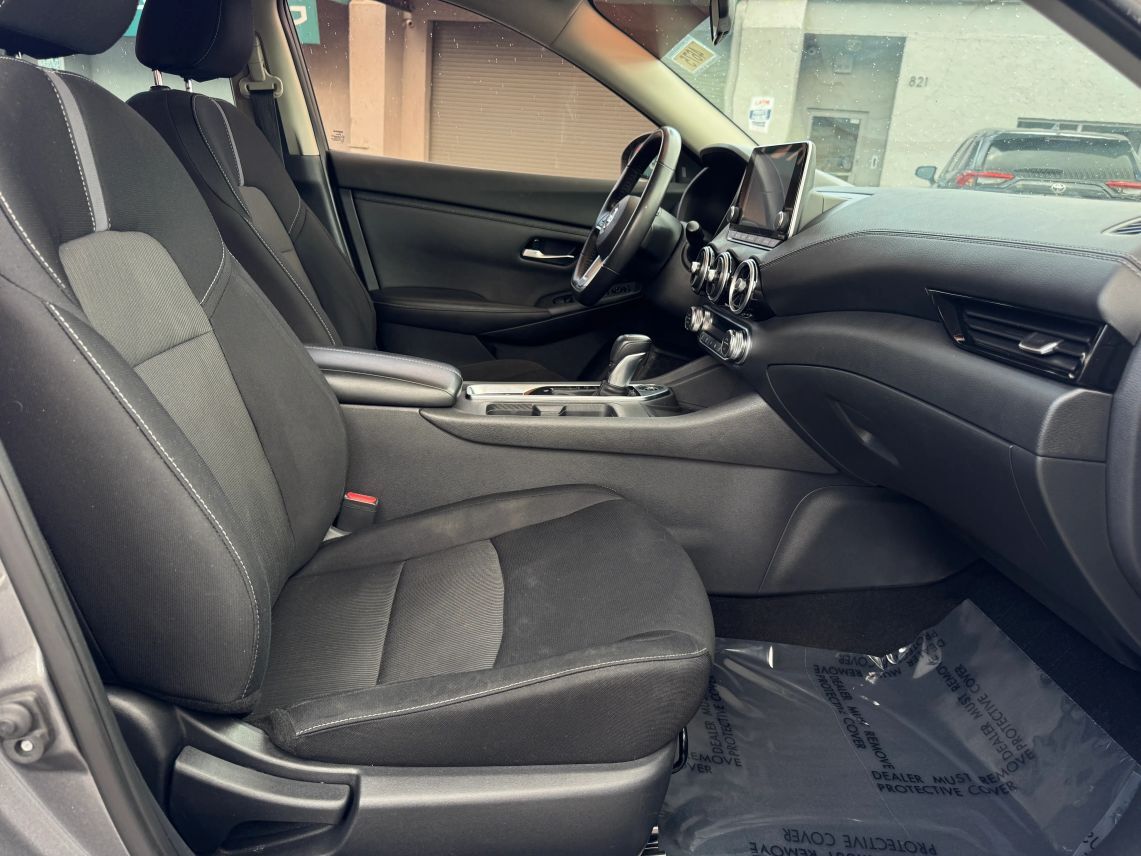 2021 Nissan Sentra SV Sedan 4D