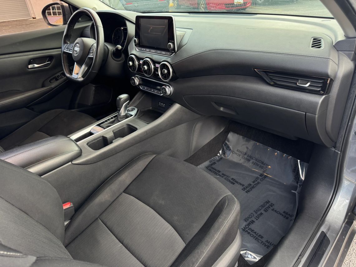 2021 Nissan Sentra SV Sedan 4D