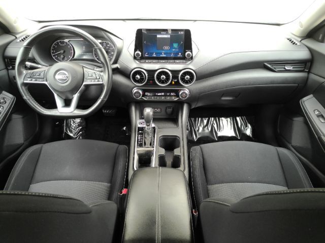 2021 Nissan Sentra SV Xtronic CVT