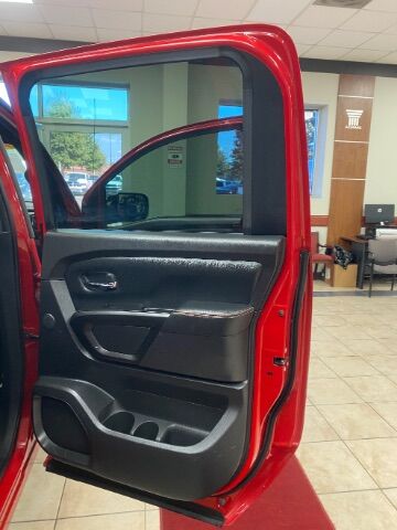 2021 Nissan TITAN Crew Cab PRO-4X 4x4 Charlotte NC