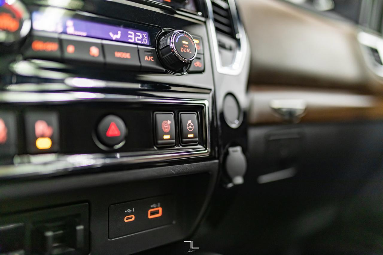 2021 Nissan Titan 4x4 Crew Cab Platinum Reserve Leather Roof Nav Red Deer AB