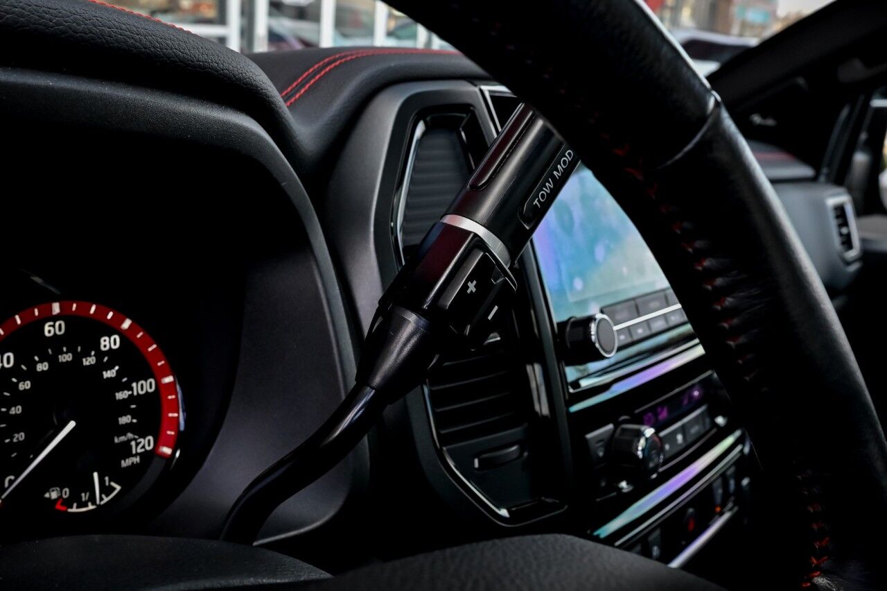 2021 Nissan Titan PRO-4X, FULLY LOADED, Rear Entertainment, Pano Roof and MORE Springfield NJ