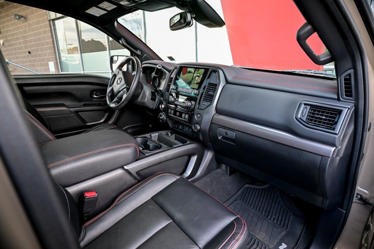 2021 Nissan Titan PRO-4X, FULLY LOADED, Rear Entertainment, Pano Roof and MORE Springfield NJ