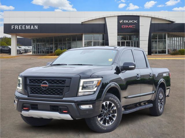 2021 Nissan Titan