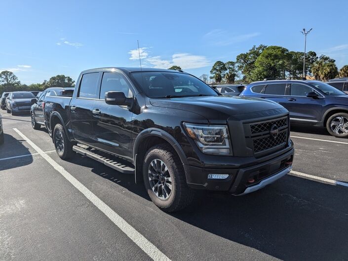 2021 Nissan Titan PRO-4X Oshkosh WI