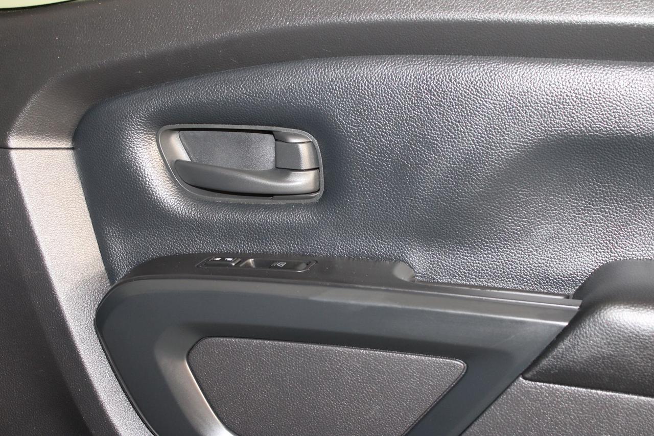 2021 Nissan Titan S Manassas VA