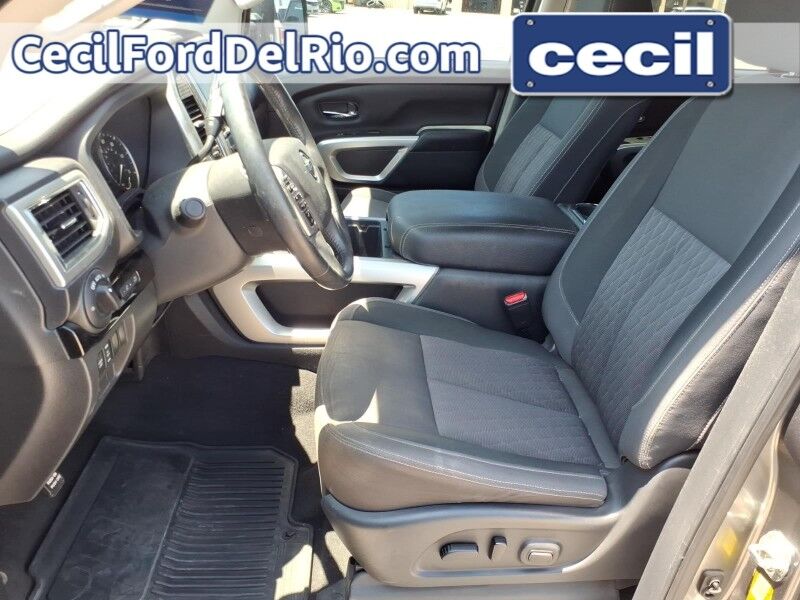 2021 Nissan Titan SV Del Rio TX