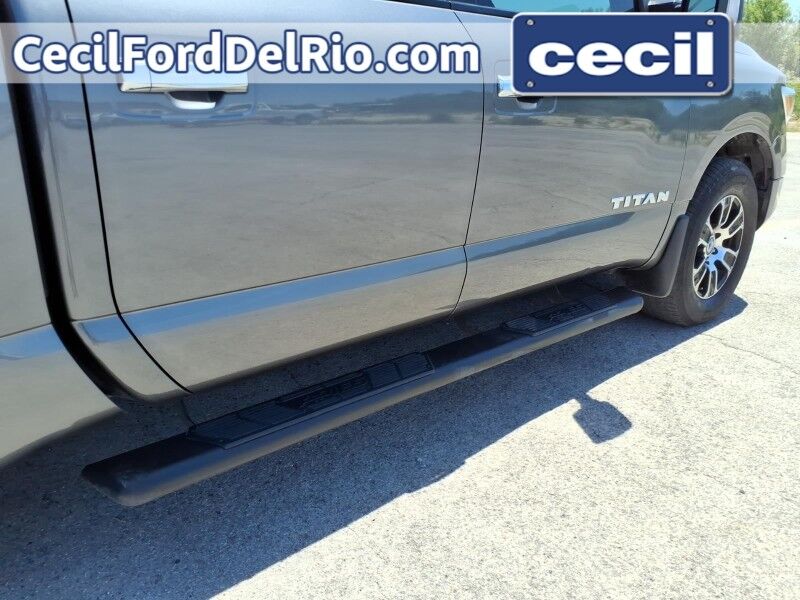 2021 Nissan Titan SV Del Rio TX