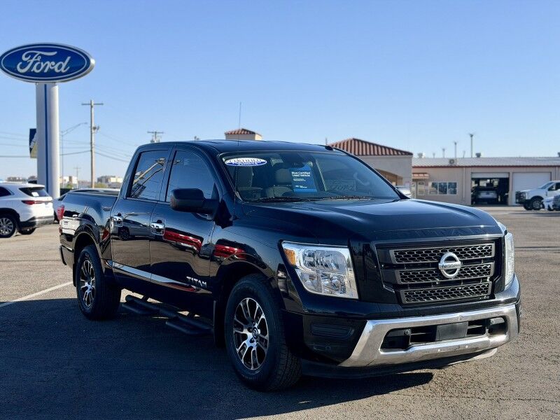 2021 Nissan Titan SV