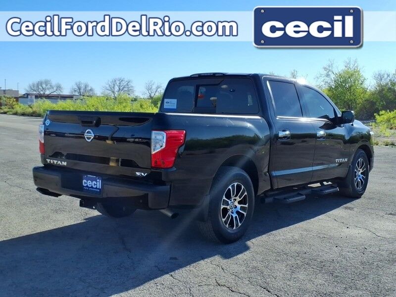 2021 Nissan Titan SV Del Rio TX