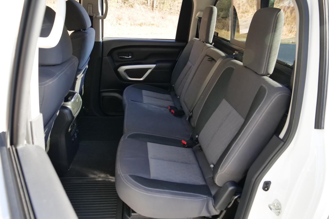 2021 Nissan Titan SV 4X4 / Convenience Package / Utility Package! Lincolnton NC