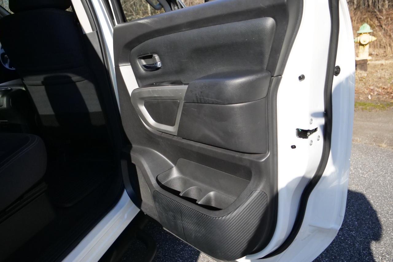 2021 Nissan Titan SV 4X4 / Convenience Package / Utility Package! Lincolnton NC