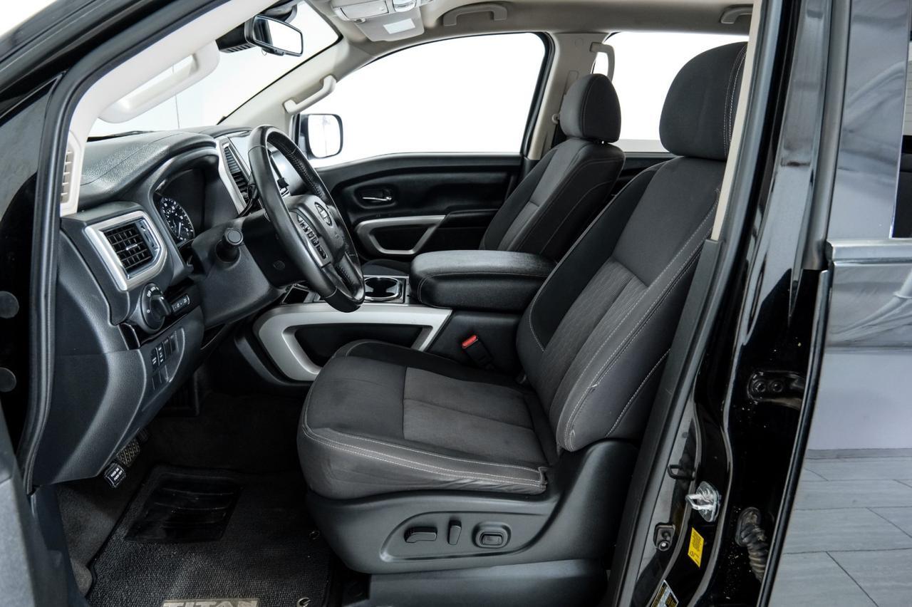 2021 Nissan Titan SV CREW CAB 4WD BLIND SPOT ASSIST NAVIGATION HEATED SEATS REAR CAMERA KEYLESS START Carrollton TX