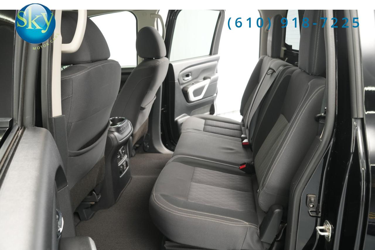 2021 Nissan Titan SV Crew Cab 4x4 West Chester PA