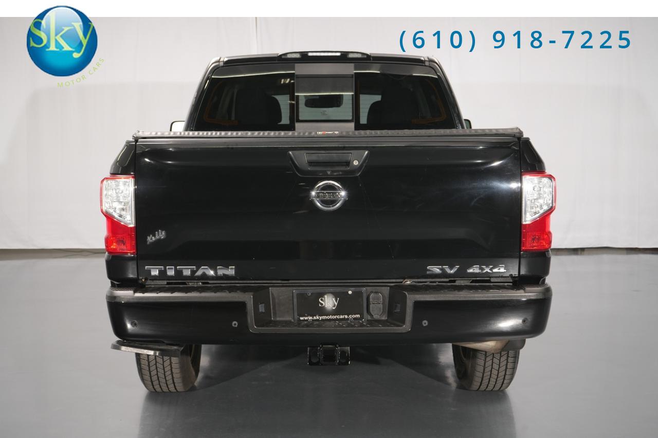 2021 Nissan Titan SV Crew Cab 4x4 West Chester PA