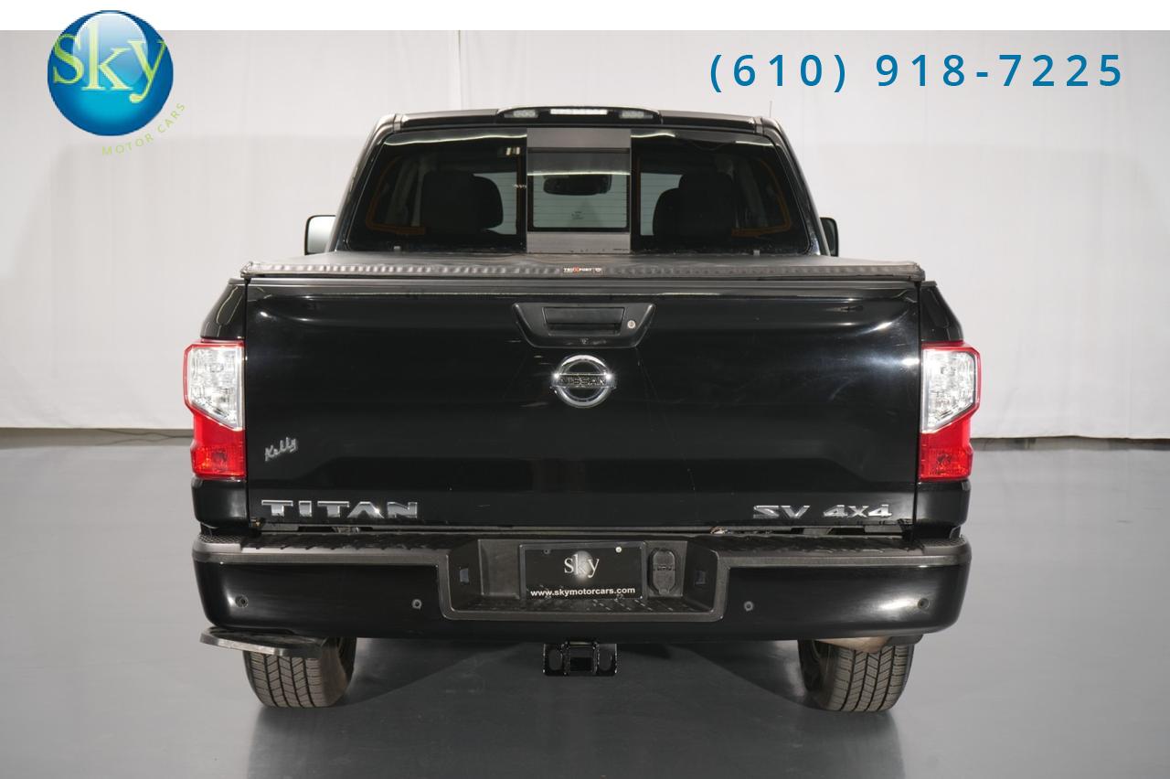 2021 Nissan Titan SV Crew Cab 4x4 West Chester PA