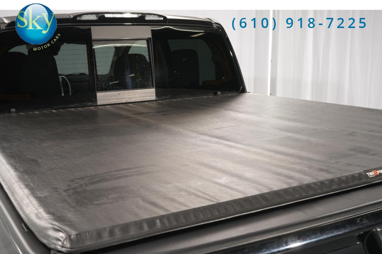 2021 Nissan Titan SV Crew Cab 4x4 West Chester PA