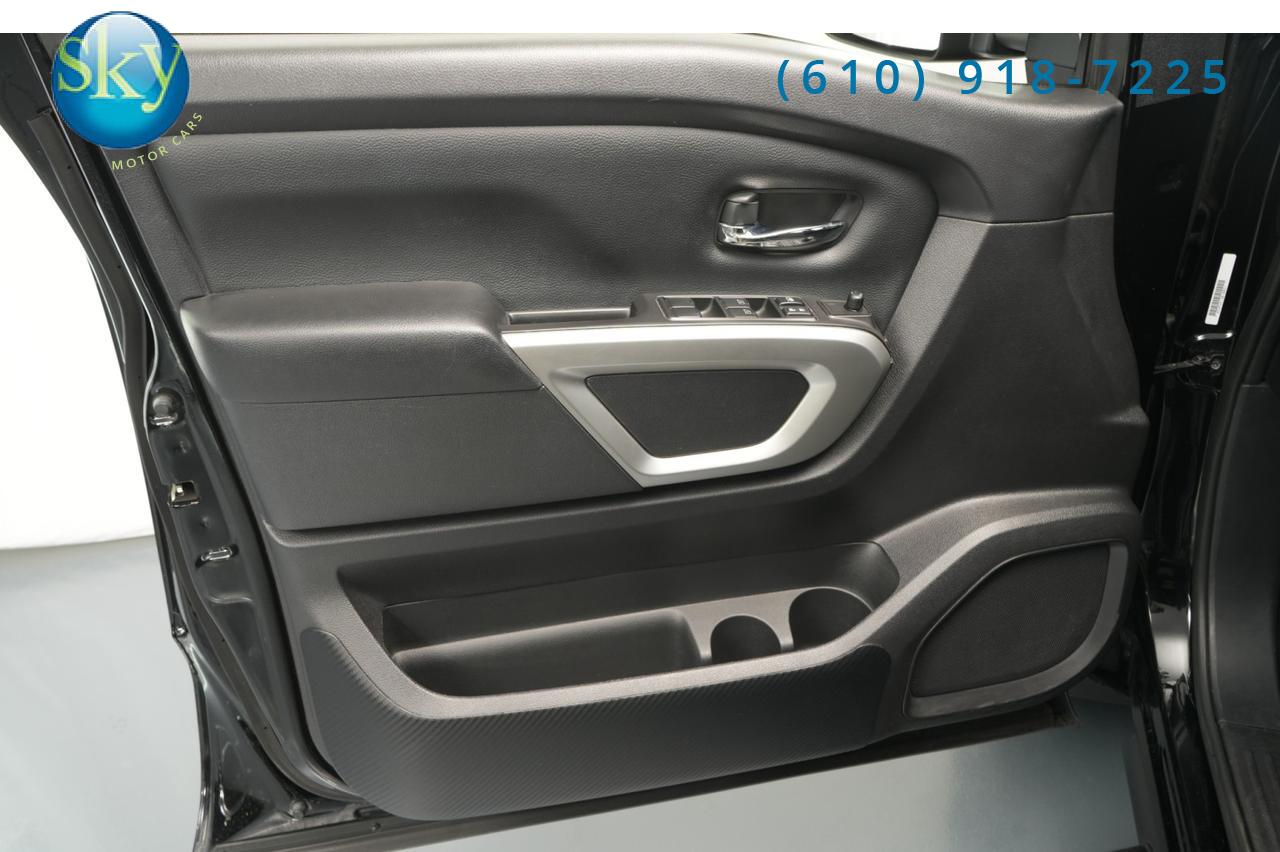 2021 Nissan Titan SV Crew Cab 4x4 West Chester PA