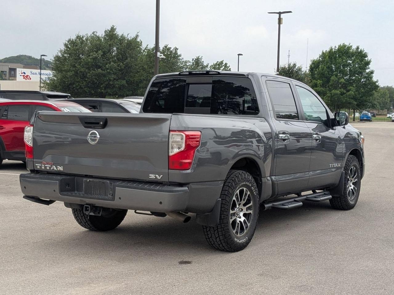 2021 Nissan Titan SV