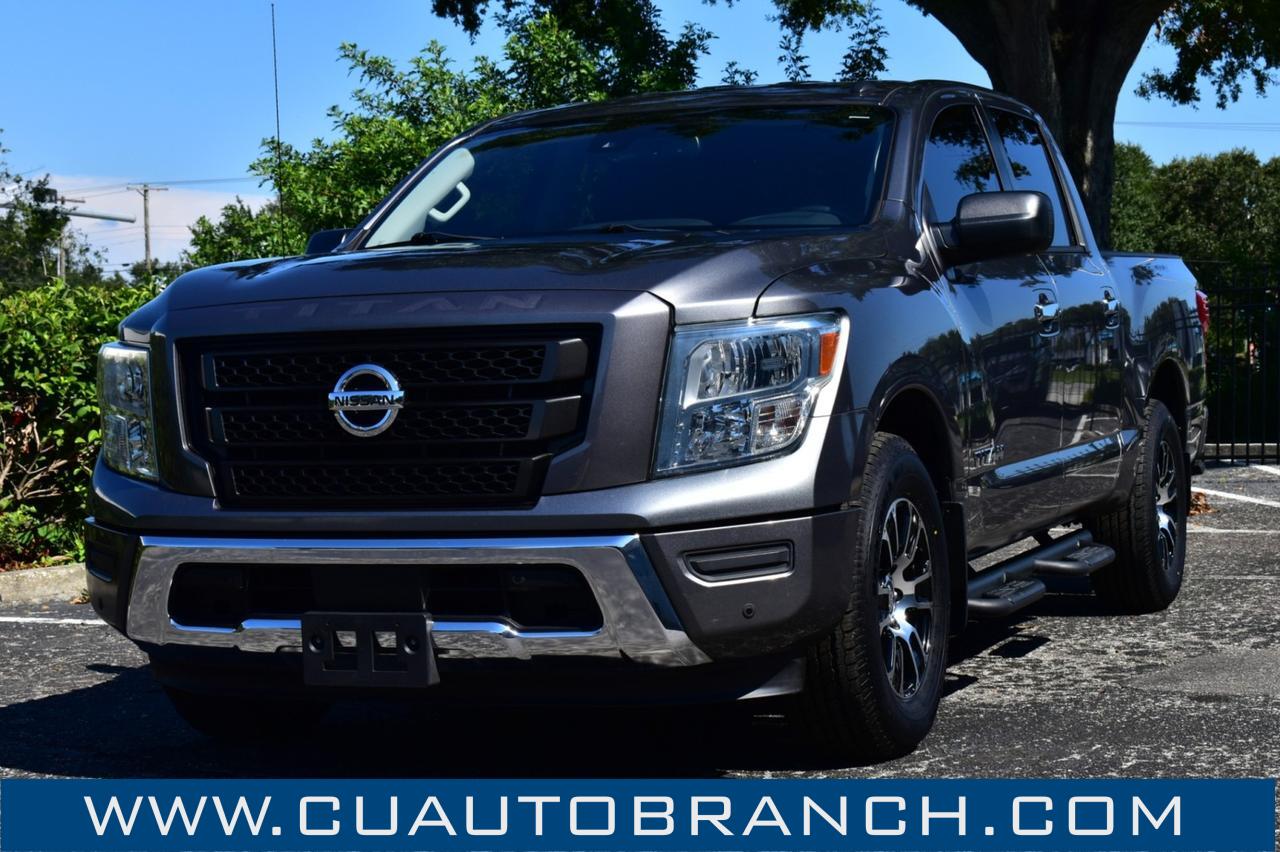 2021 Nissan Titan SV