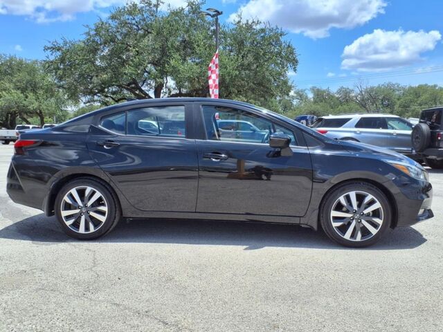 2021 Nissan Versa SR  TX