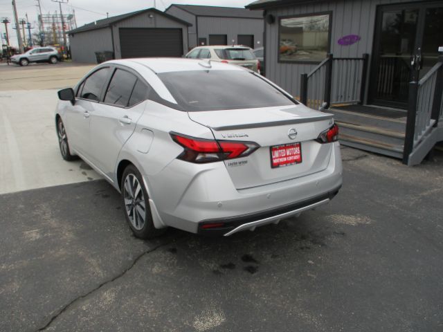 2021 Nissan Versa SR Xtronic CVT Florence KY