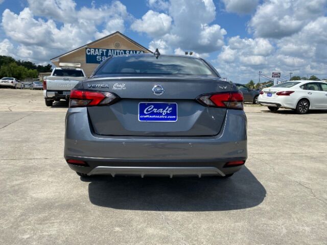 2021 Nissan Versa SV