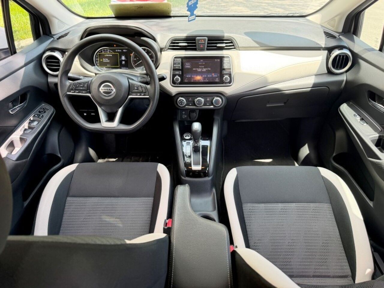 2021 Nissan Versa SV Miramar FL