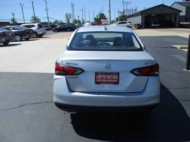 2021 Nissan Versa SV Xtronic CVT Florence KY