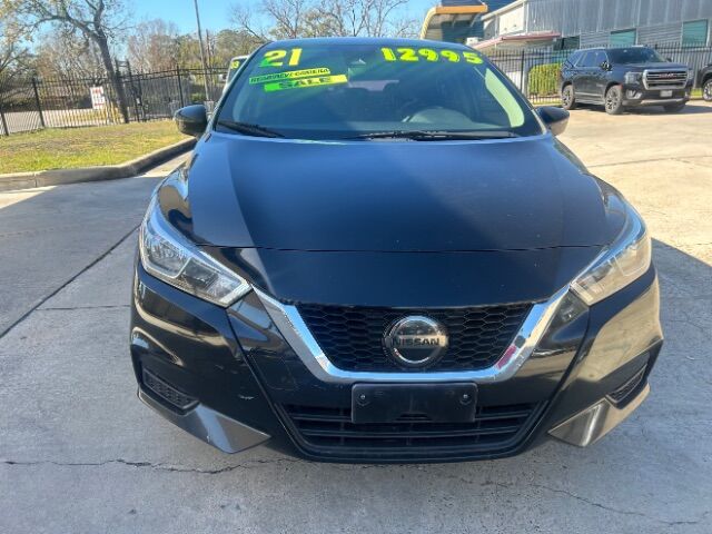 2021 Nissan Versa SV Xtronic CVT