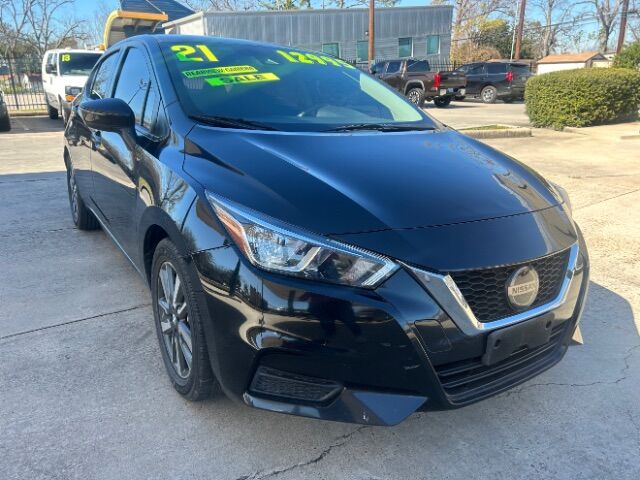 2021 Nissan Versa SV Xtronic CVT