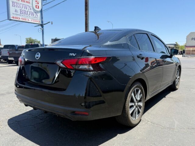 2021 Nissan Versa SV Xtronic CVT