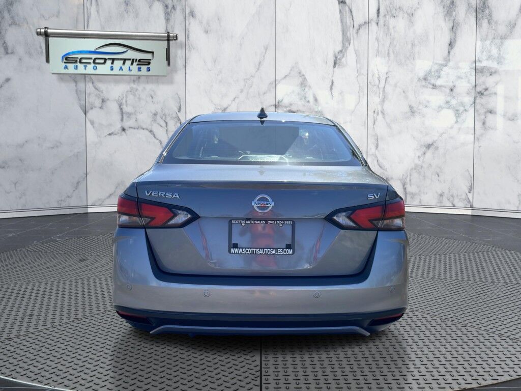 2021 Nissan Versa SV~ACCIDENT AVOIDANCE SYSTEMS~BLIND SPOT WARNING~BLUETOOTH~CRUISE CONTROL~PUSH-BUTTON START~REARAVIEW CAMERA Sarasota FL