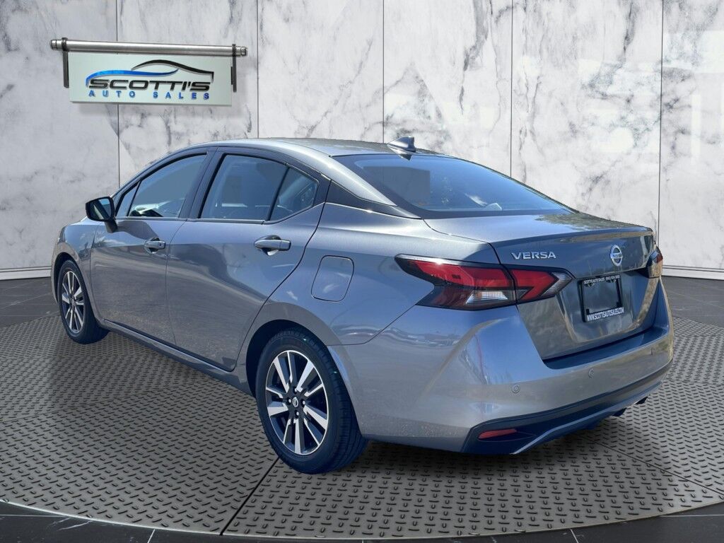 2021 Nissan Versa SV~ACCIDENT AVOIDANCE SYSTEMS~BLIND SPOT WARNING~BLUETOOTH~CRUISE CONTROL~PUSH-BUTTON START~REARAVIEW CAMERA Sarasota FL