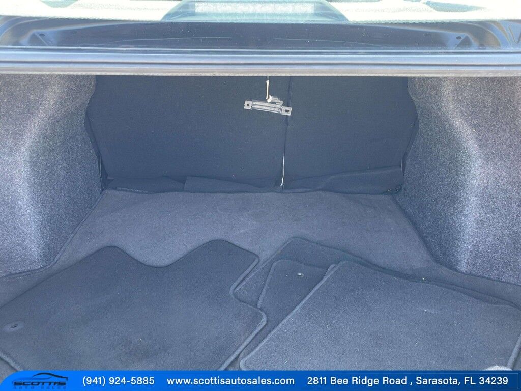 2021 Nissan Versa SV~ACCIDENT AVOIDANCE SYSTEMS~BLIND SPOT WARNING~BLUETOOTH~CRUISE CONTROL~PUSH-BUTTON START~REARAVIEW CAMERA Sarasota FL