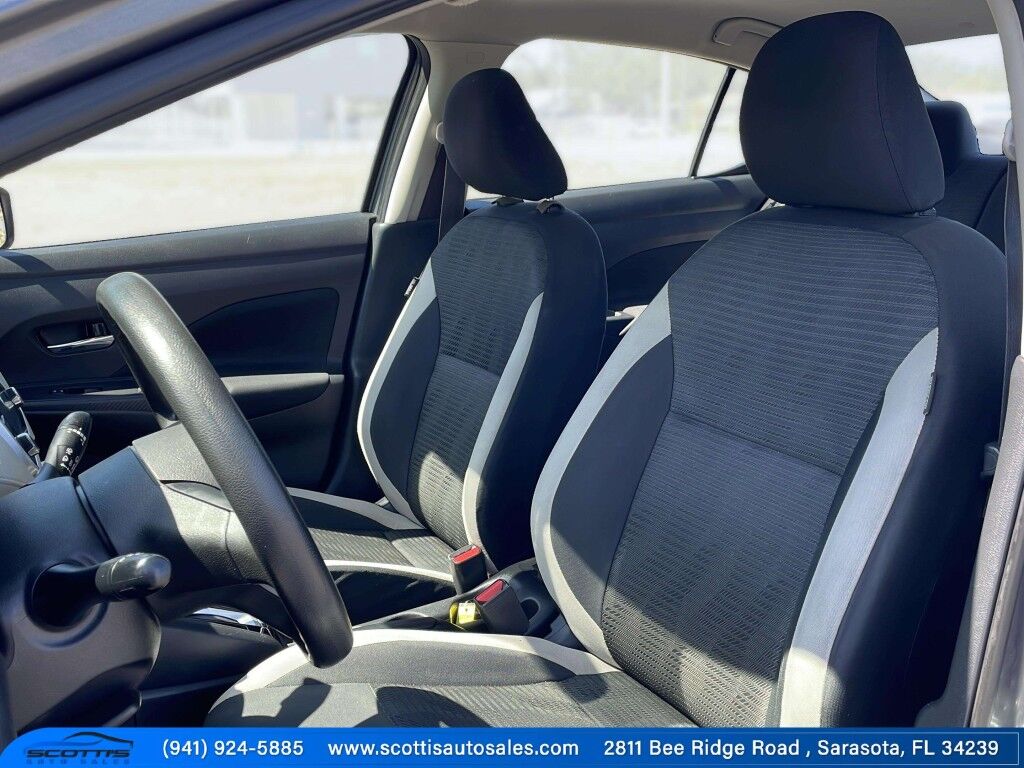 2021 Nissan Versa SV~ACCIDENT AVOIDANCE SYSTEMS~BLIND SPOT WARNING~BLUETOOTH~CRUISE CONTROL~PUSH-BUTTON START~REARAVIEW CAMERA Sarasota FL
