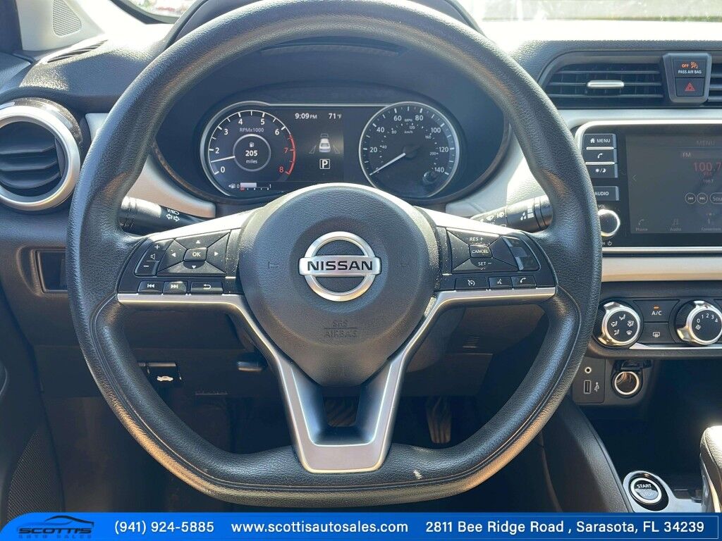 2021 Nissan Versa SV~ACCIDENT AVOIDANCE SYSTEMS~BLIND SPOT WARNING~BLUETOOTH~CRUISE CONTROL~PUSH-BUTTON START~REARAVIEW CAMERA Sarasota FL