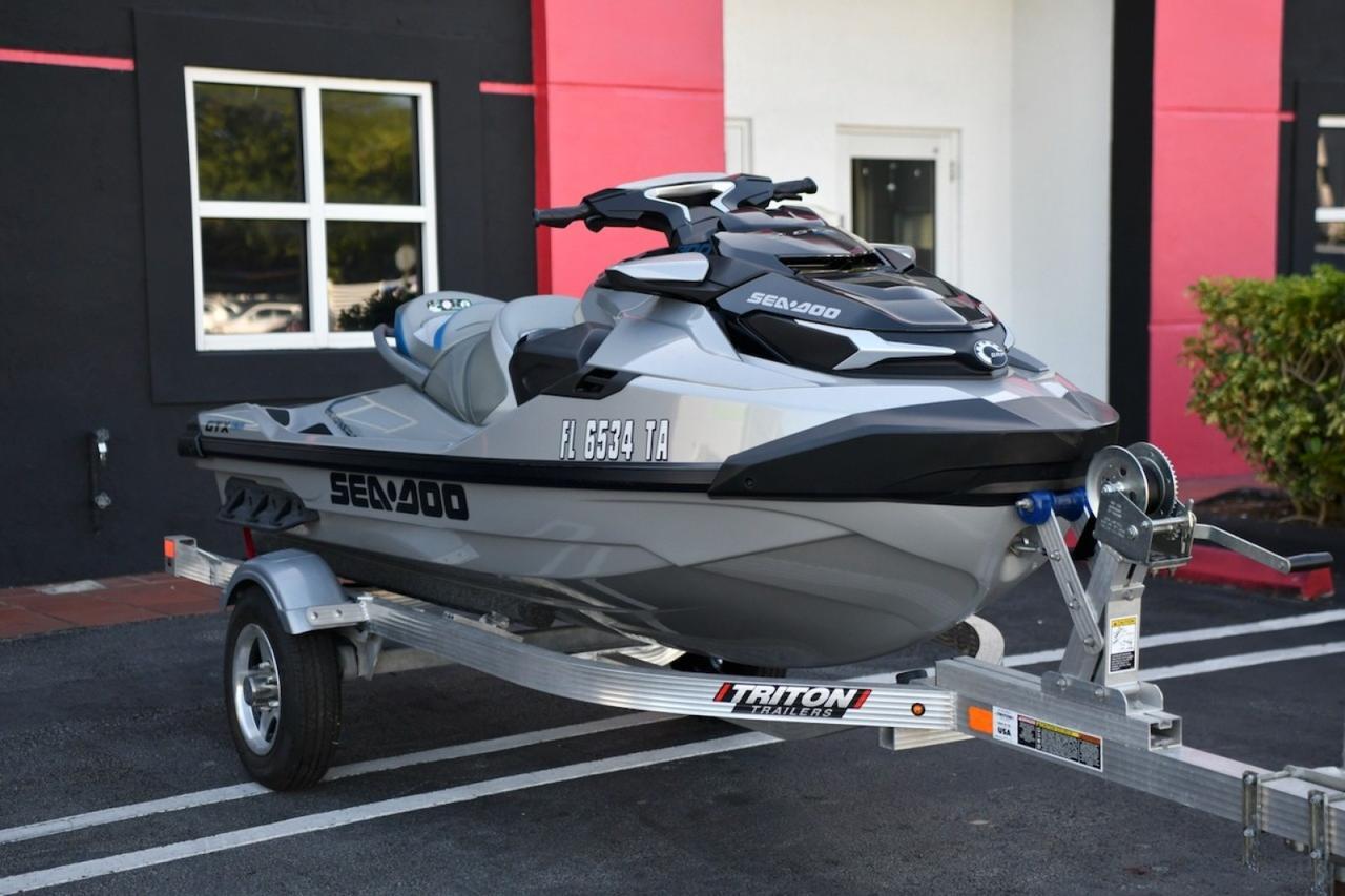 2021 No Make GTX Limited 300