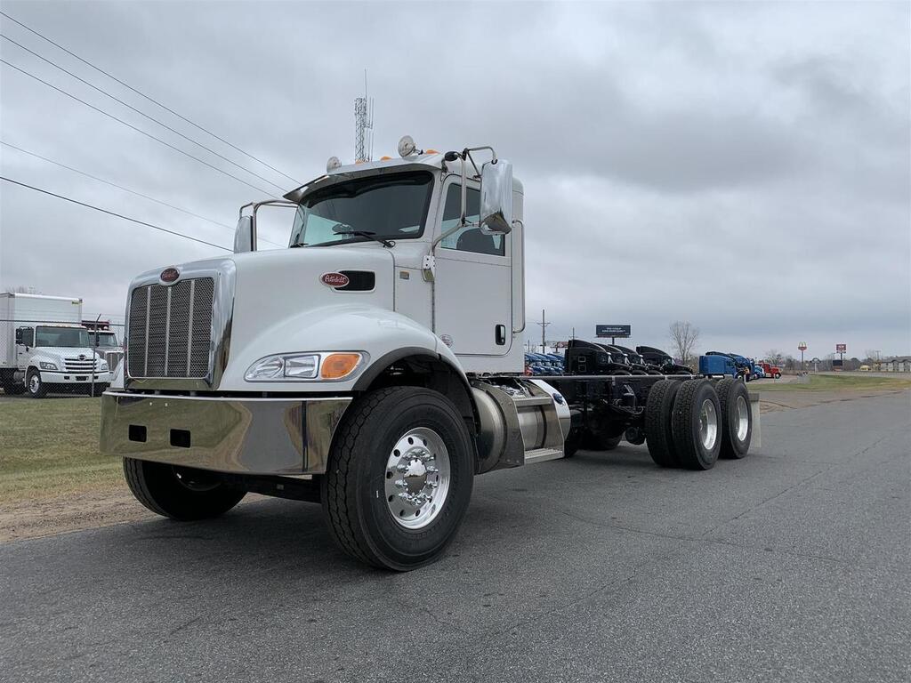 2021 Peterbilt 348 Eau Claire MN 2021 Peterbilt 348 Eau Claire MN